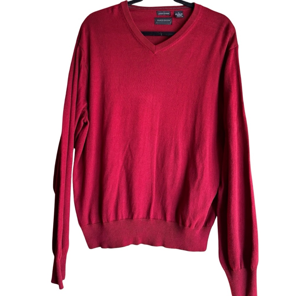 Madison Cotton Cashmere V-Neck Pullover Sweater Red Size Large‎